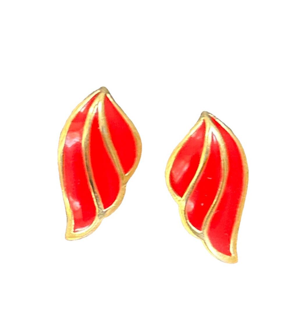 Vintage Monet Red Enamel Stud Earrings Wing Design Gold Tone 80s Jewelry .90”